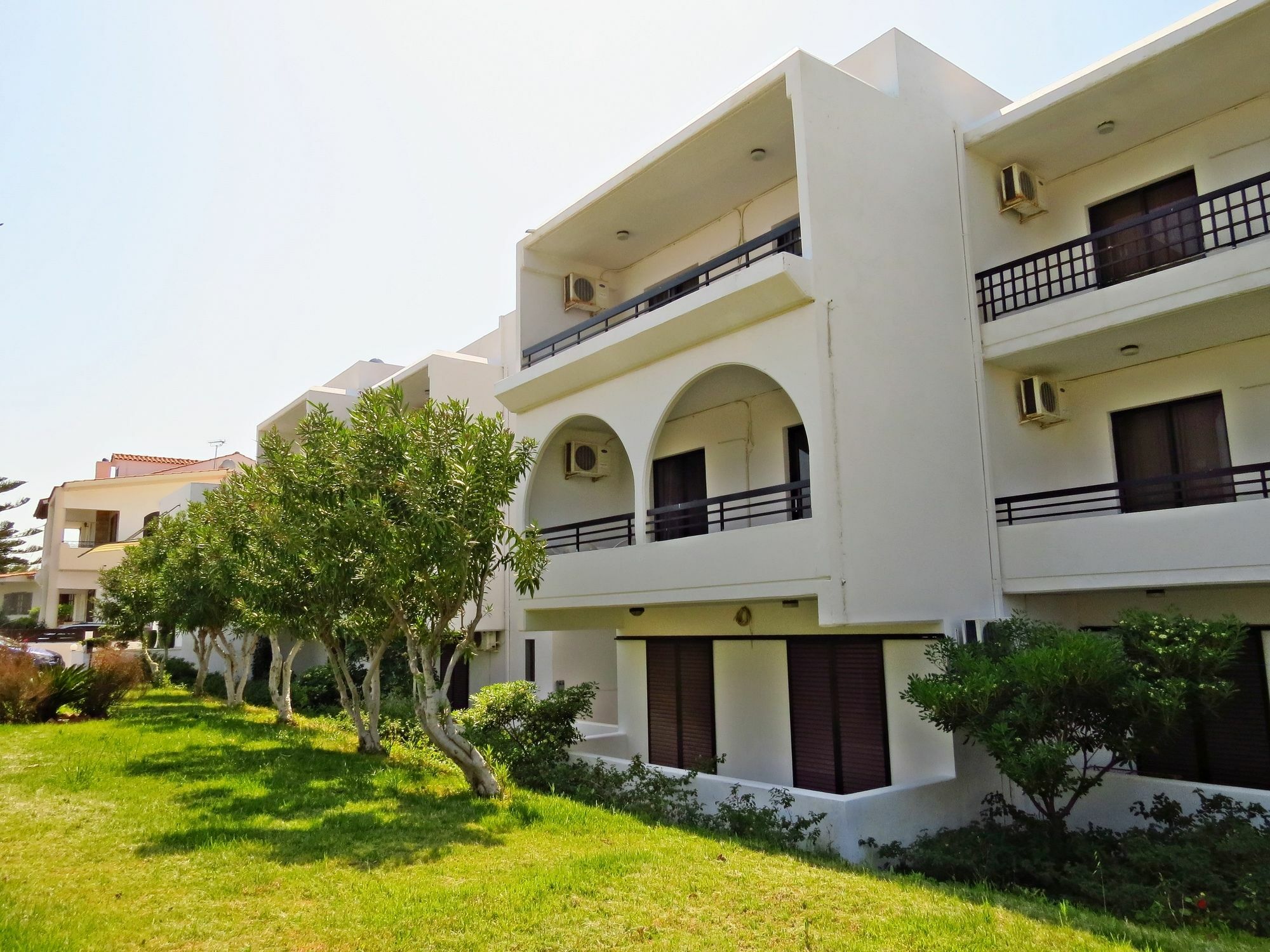 Debby Apartments 이알리소스 외부 사진